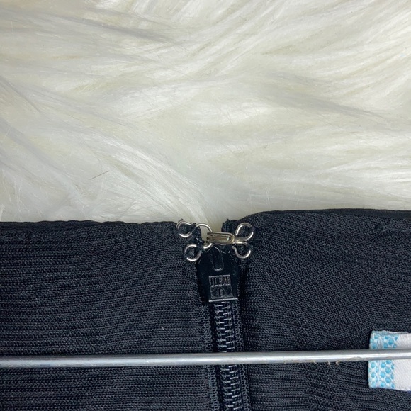 Old navy dress “little black dress” quarter sleeve - Picture 4 of 13